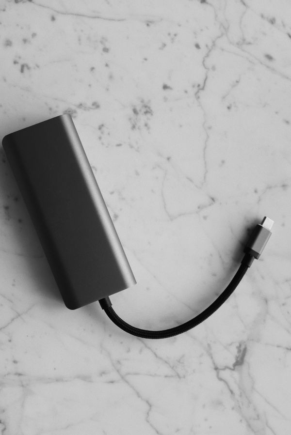 Universal Slim Power Bank