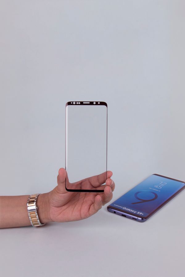 Universal Tempered Glass Screen Protector